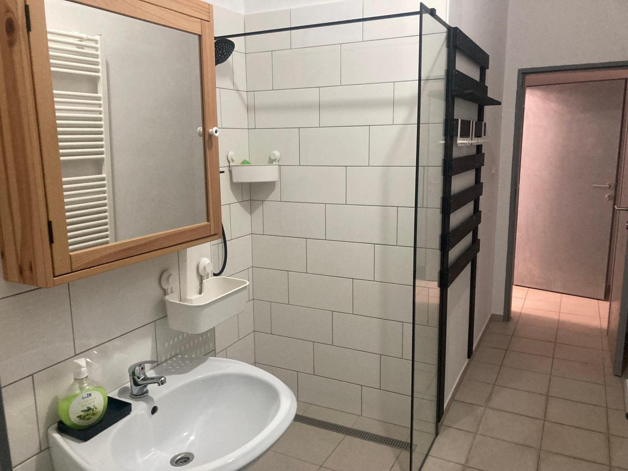 Kuk Racice Apartment Ngoại thất bức ảnh